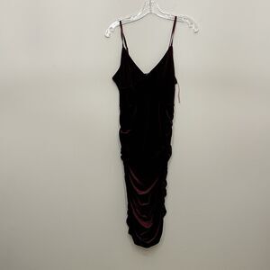 Hera collection Velvet Dress Womens Medium‎ Burgundy Fitted Bodycon Sleeveless